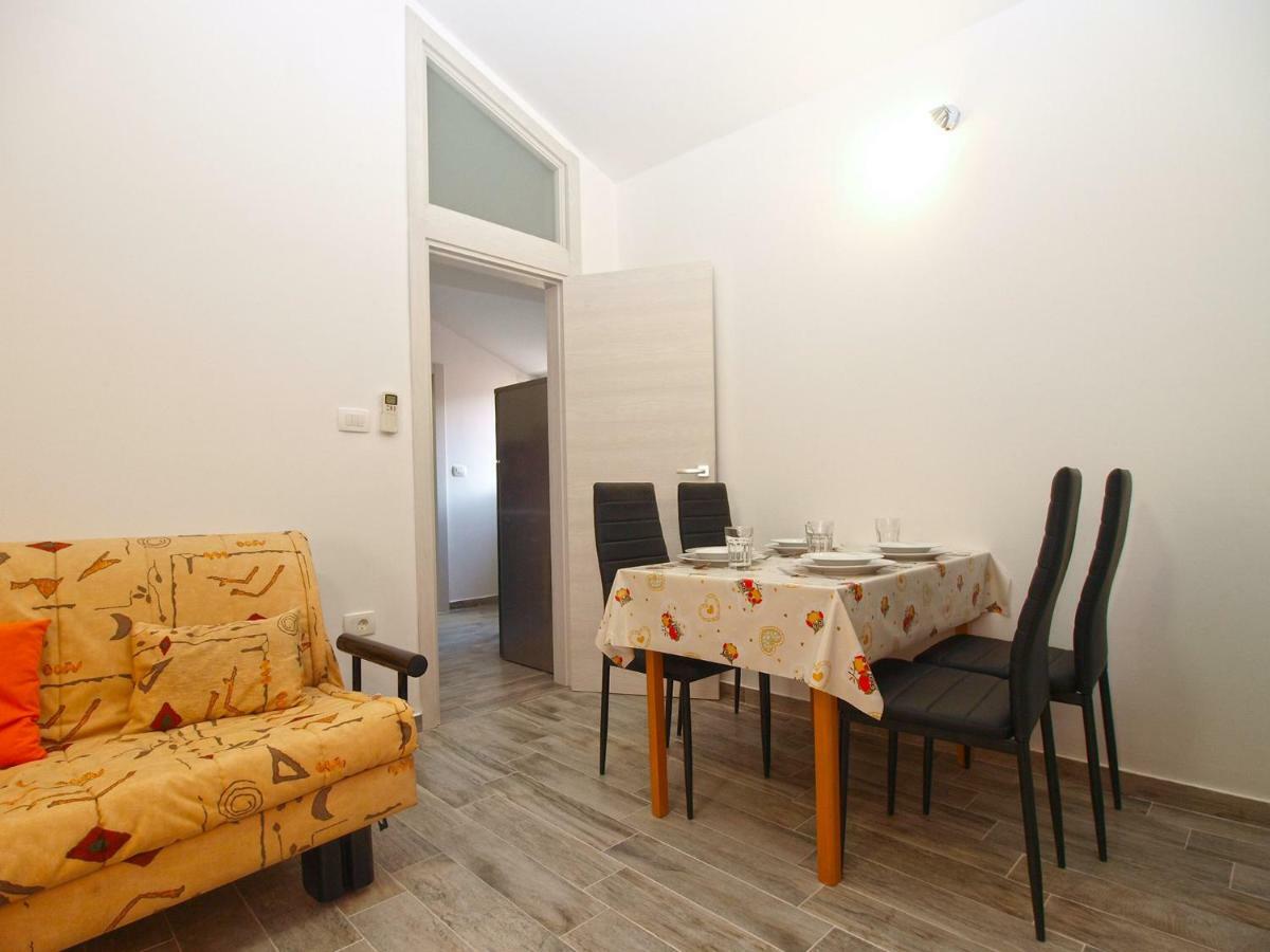 Apartments Oriana 898 Pula Ngoại thất bức ảnh