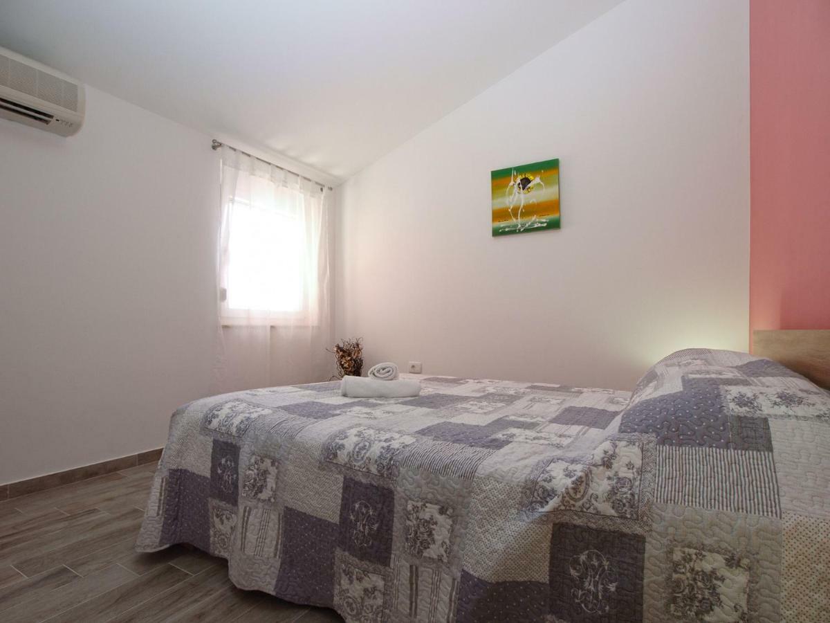 Apartments Oriana 898 Pula Ngoại thất bức ảnh